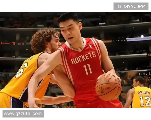 姚明招牌转身的背后故事与篮球技艺的完美结合 姚明招牌转身的背后故事与篮球技艺的完美结合