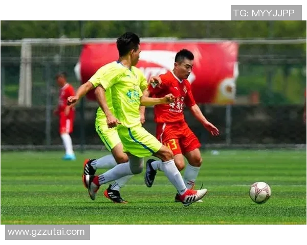 广东华南虎队员表现抢眼,赢得球迷喝彩 广东华南虎队员表现抢眼,赢得球迷喝彩