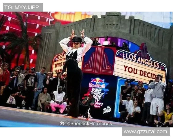 街舞战术解析:武汉街舞队如何运用边路渗透提升战斗力 街舞战术解析:武汉街舞队如何运用边路渗透提升战斗力